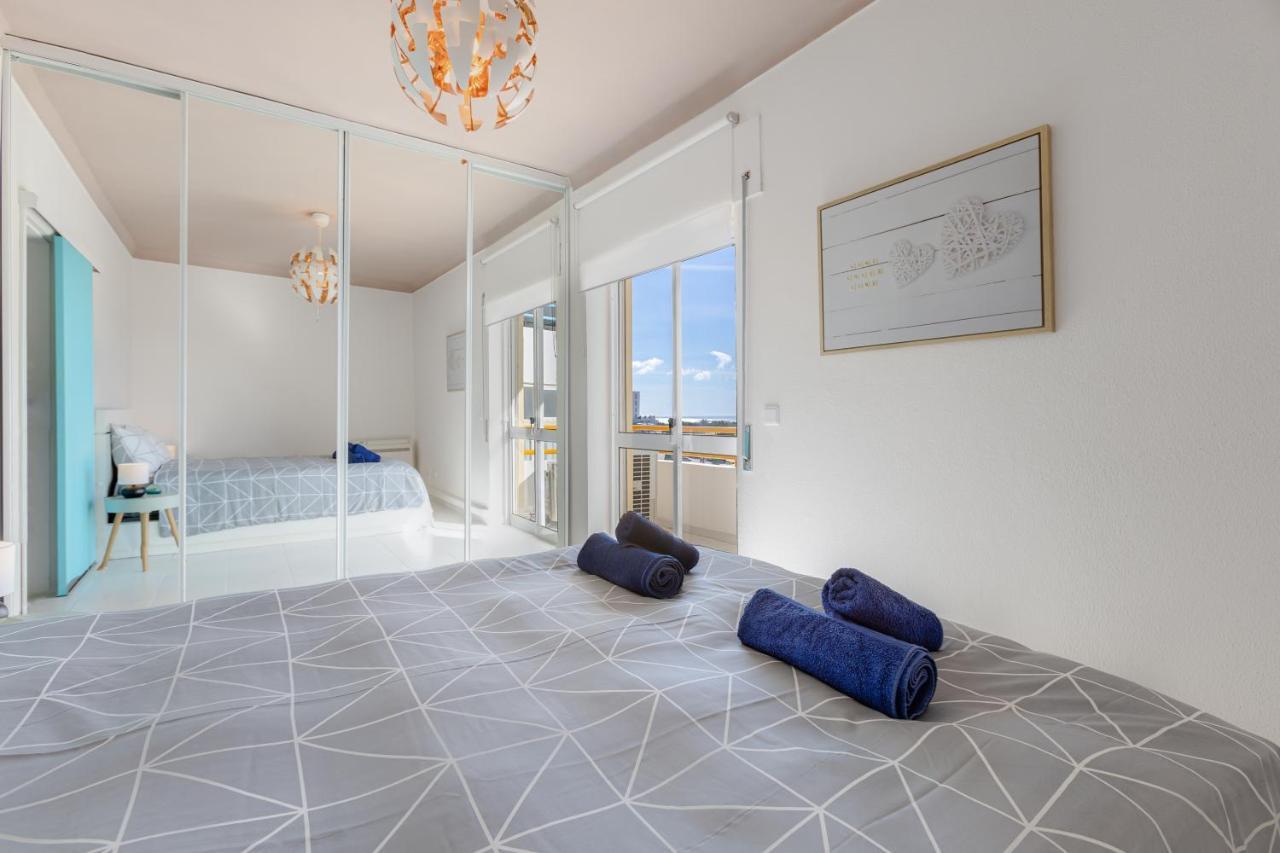 Max Crib - Seafront 2 Bedroom Apart With Ac And Private Parking In Armacao De Pera Armacao de Pera Exterior foto